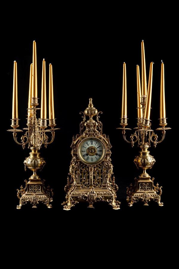 Triptych in gilded bronze