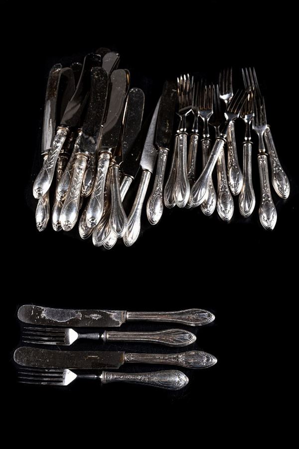 Lot of cutlery with 800 silver handles