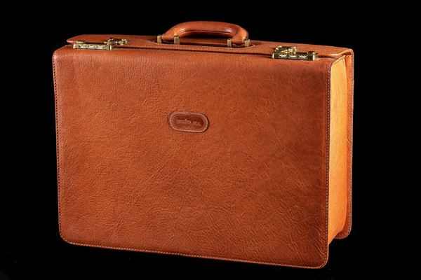 24 hour case