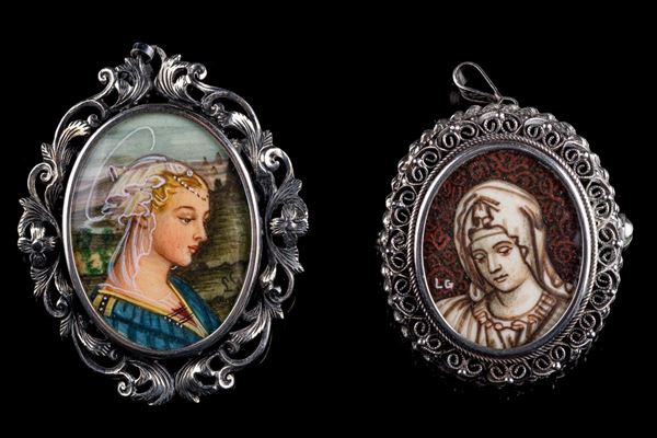 Lotto di due spille/ciondoli in argento 800