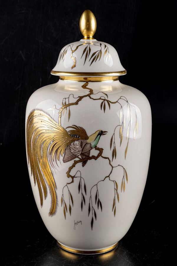 Vaso ovoidale in porcellana bianca
