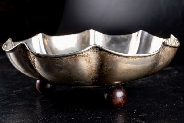 800/1000 silver centerpiece