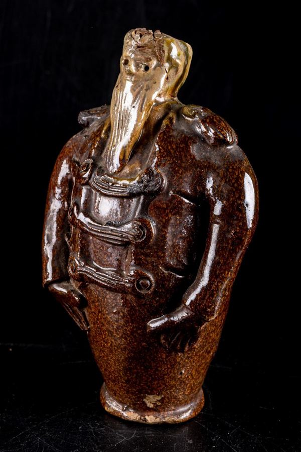 Anthropomorphic bottle