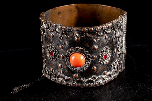 Ethnic bracelet