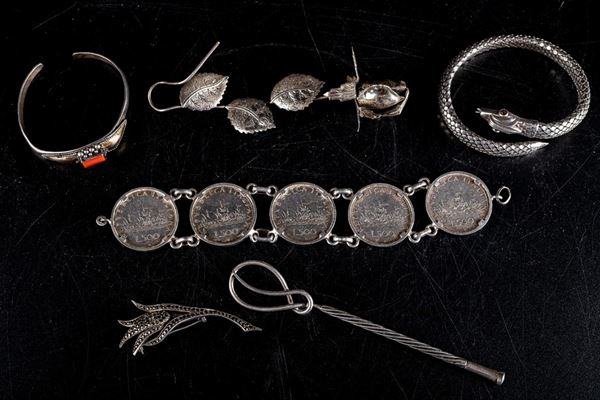 Lot of 6 different silver items