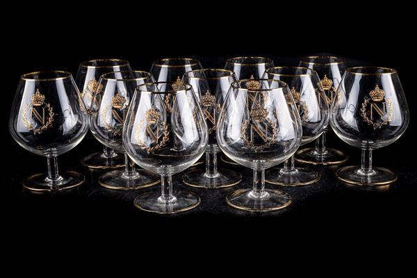 Lotto di 11 calici da cognac