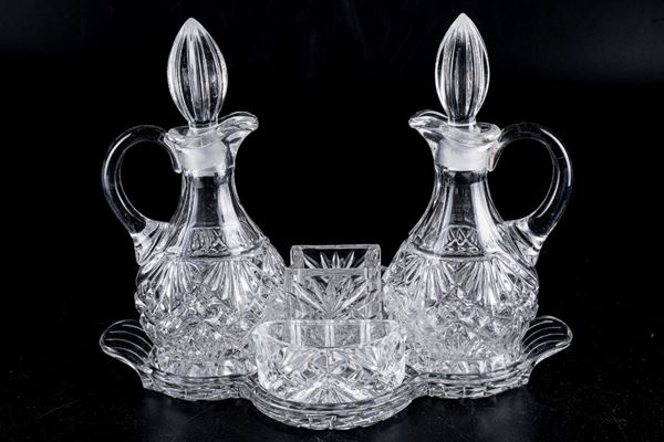 Oil and vinegar set in glass