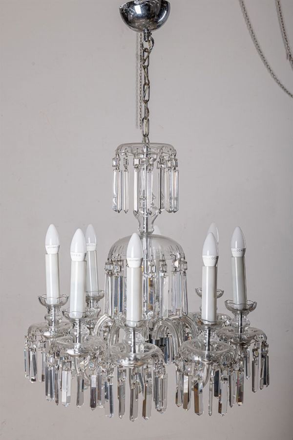 8-arm chandelier