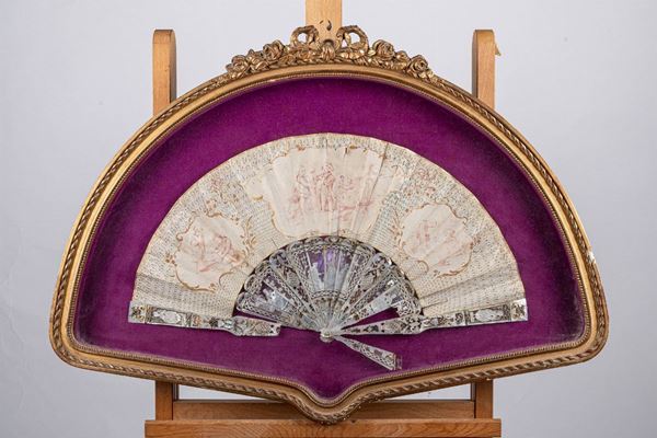Mother of pearl fan