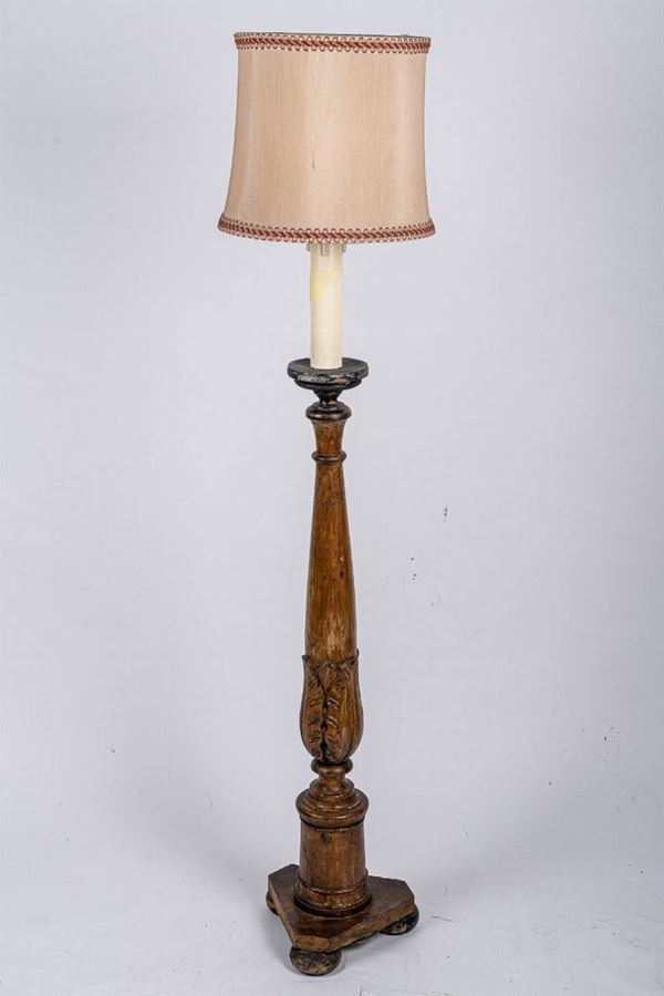 Baluster candlestick