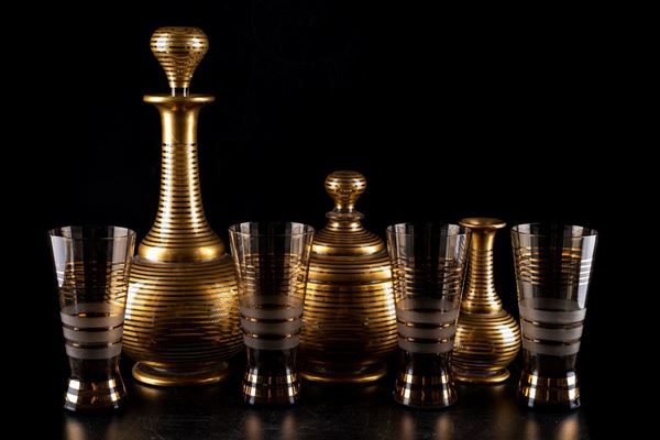 Glass liqueur service