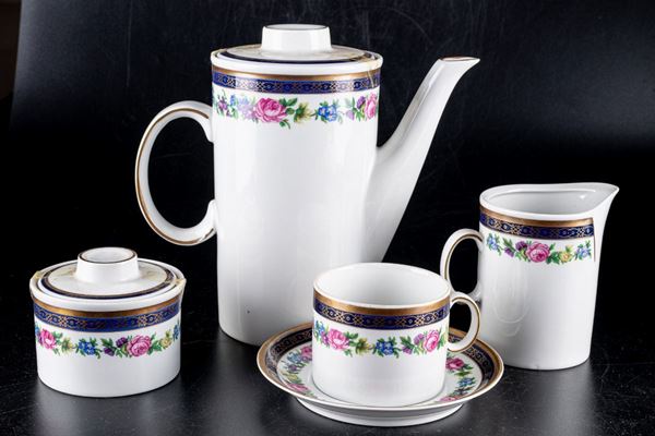 Tea and coffee service