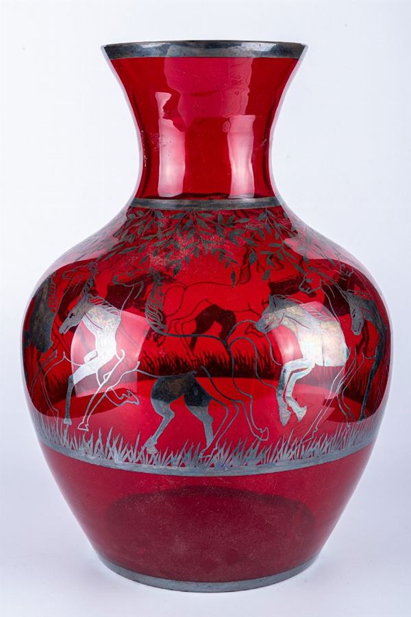 Red glass vase