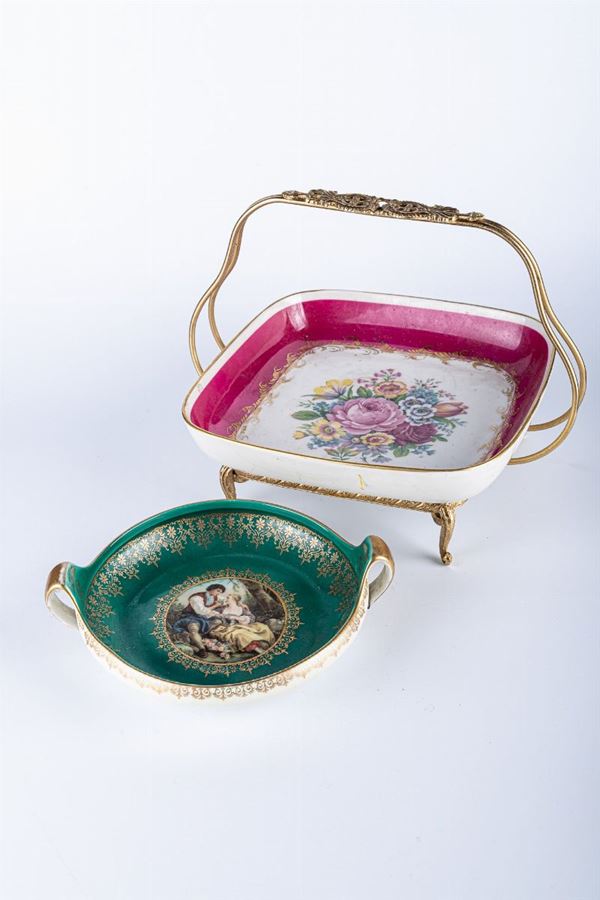 Lot of 2 candy holders