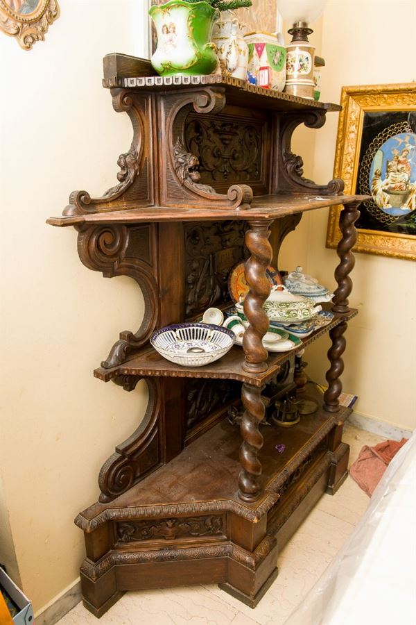 Etagere
