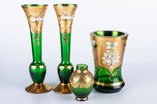Lot of 4 vases