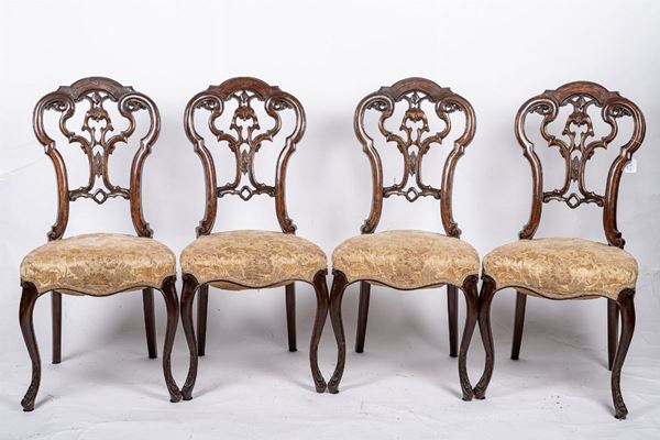 Lot of 4 chairs
