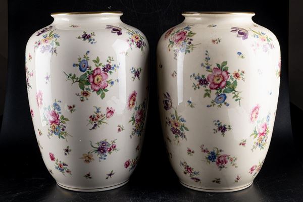 Pair of vases