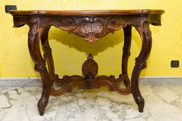 Center table