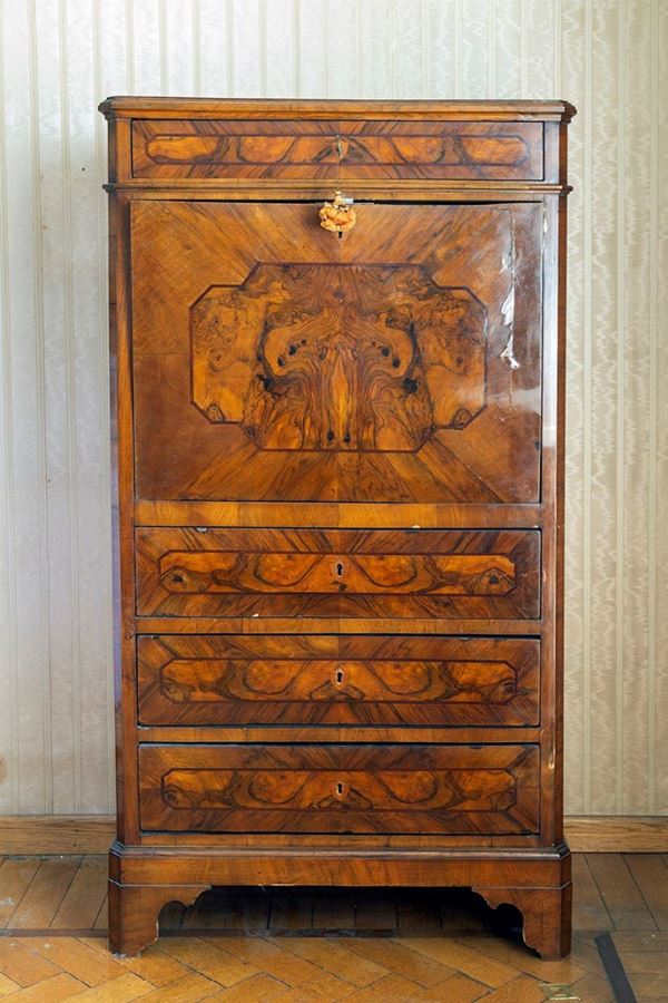 Battent Secretaire