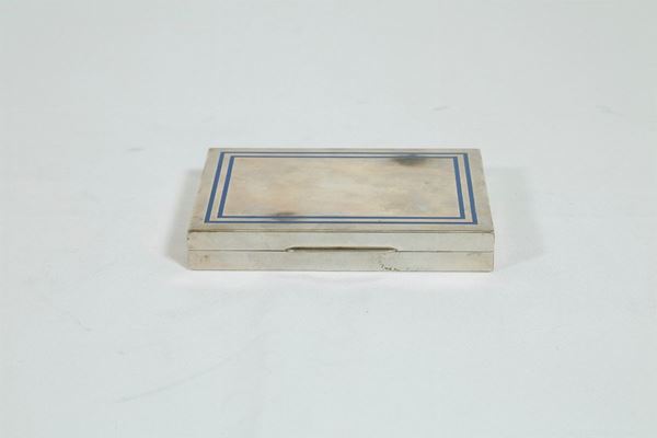 Cigarette case in silver