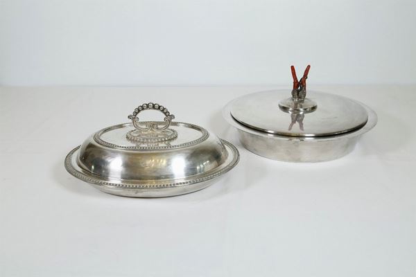Lot of 2 vegetable dishes