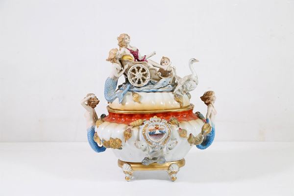 Centerpiece &quot;Triumph of Venus&quot;