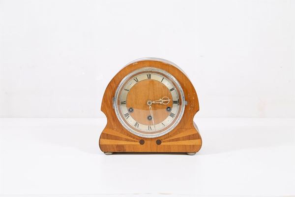 Countertop clock
