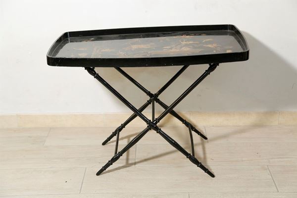 Tray