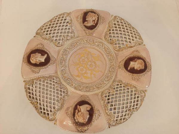 Piatto da muro in ceramica