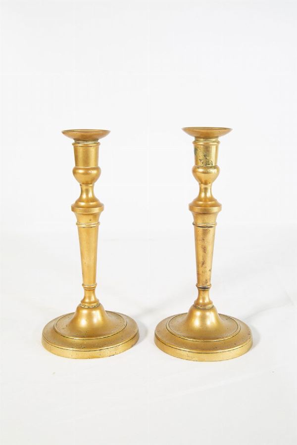 Pair of candlesticks