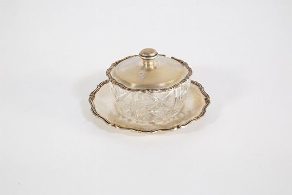Formaggiera con piattino in argento 800/1000  (Metà XX secolo)  - Asta Fine art e arredi provenienti da collezionisti privati - DAMS Casa d'Aste