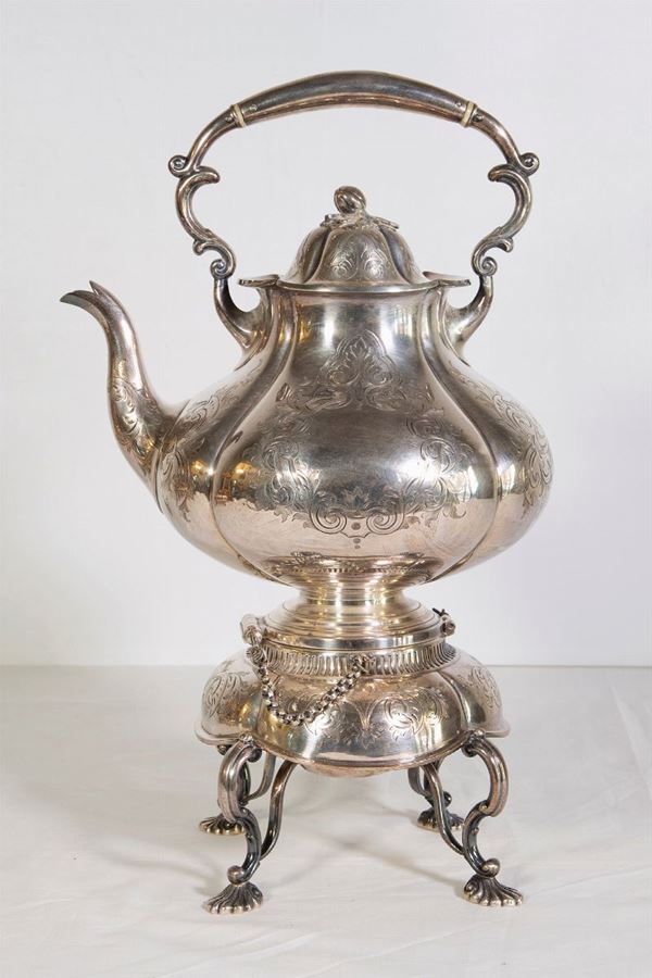 Samovar in metallo argentato