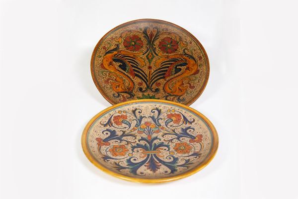 Lot of 2 wall plates