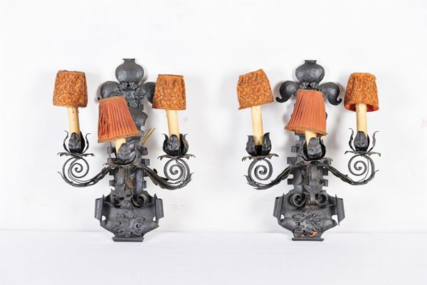 Coppia di applique  (Italia, primo quarto XX secolo)  - Asta Fine art e arredi provenienti da collezionisti privati - DAMS Casa d'Aste