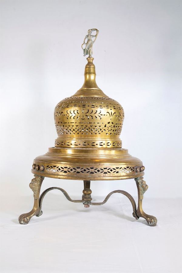 Free-standing brazier