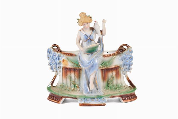 Lotto di 2 sculture in volume
