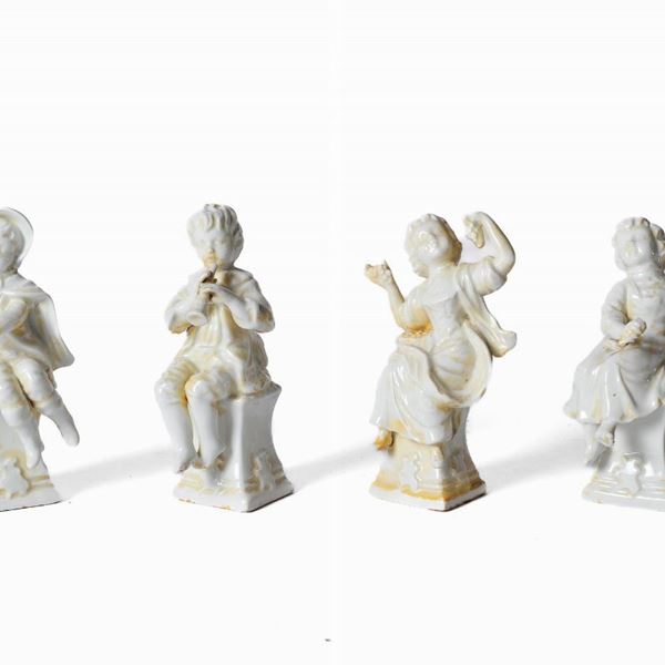 Lot of 4 boys
