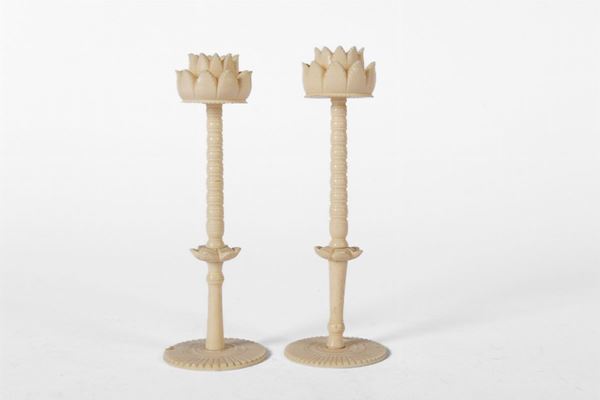 Pair of candlesticks