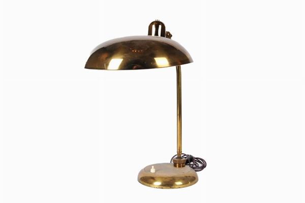Table lamp