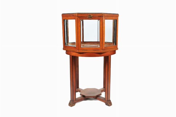 Display cabinet