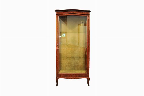 Showcase display cabinet