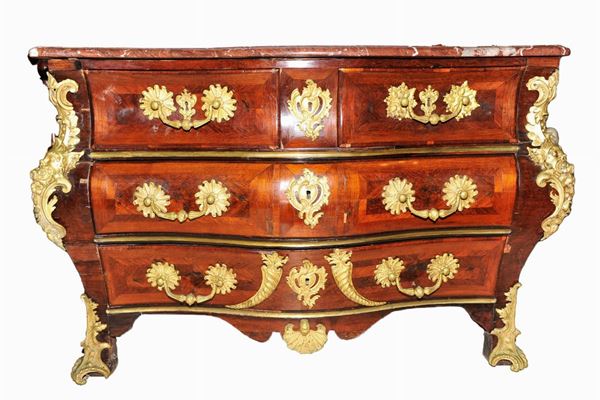 Commode