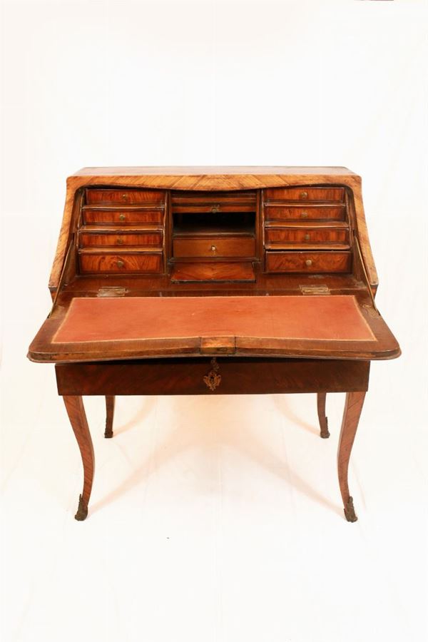 Drop-leaf forniture