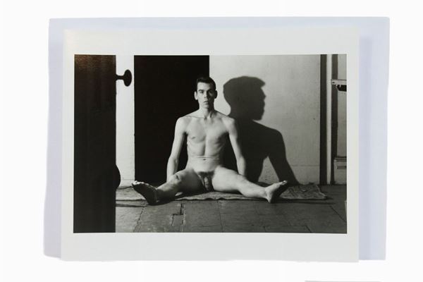 Jared French : Nude study of Tennessee Williams  (1943)  - Gelatin-silver print - Auction ONLINE TIMED AUCTION - CHRISTMAS EDITION - DAMS Casa d'Aste