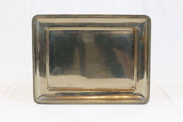 Pair of trays in 800/1000 silver