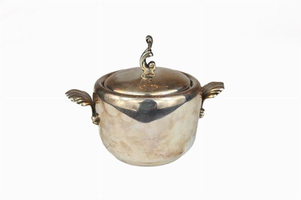 Sugar bowl in 800/1000 silver
