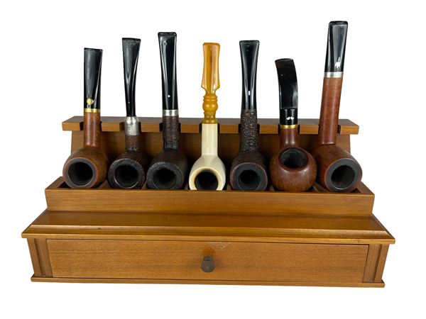 Lotto di sette pipe 