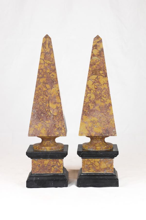Coppia di obelischi  (XX secolo)  - Auction Works of art and furnitures from 15th to 20th century - DAMS Casa d'Aste