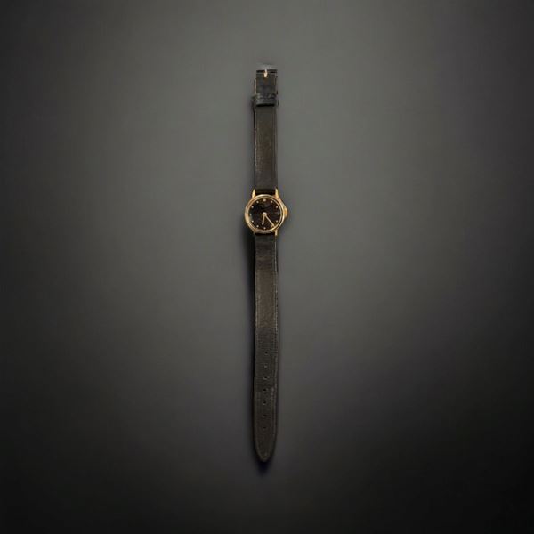 Universal Genève oro 18kt 